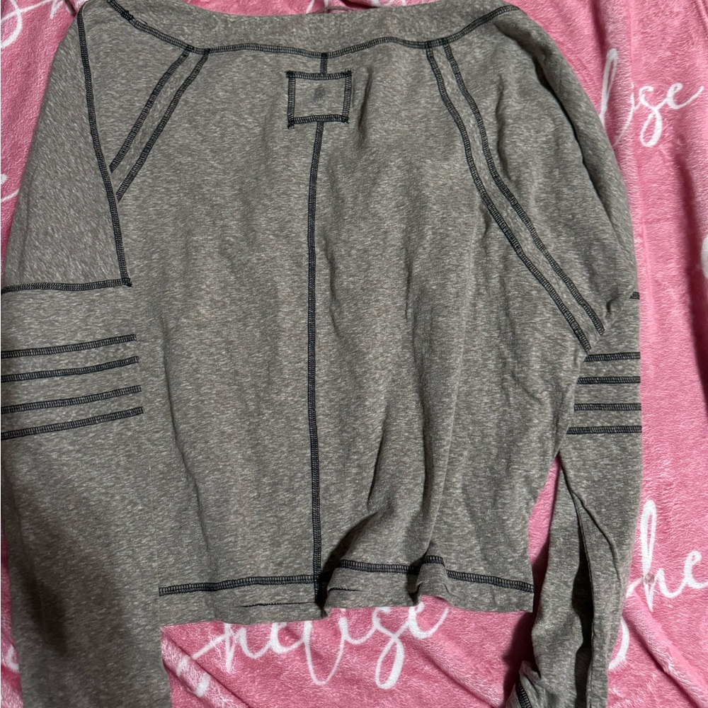NWOT Free People Movement Imagination Layer Top - Picture 6 of 10